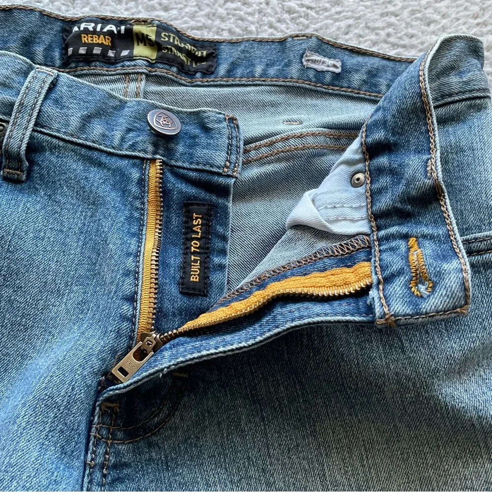 Ariat Jeans mens 30X30 Light wash TuRebar Durastr Basic M5 Straight Leg  Stretch
